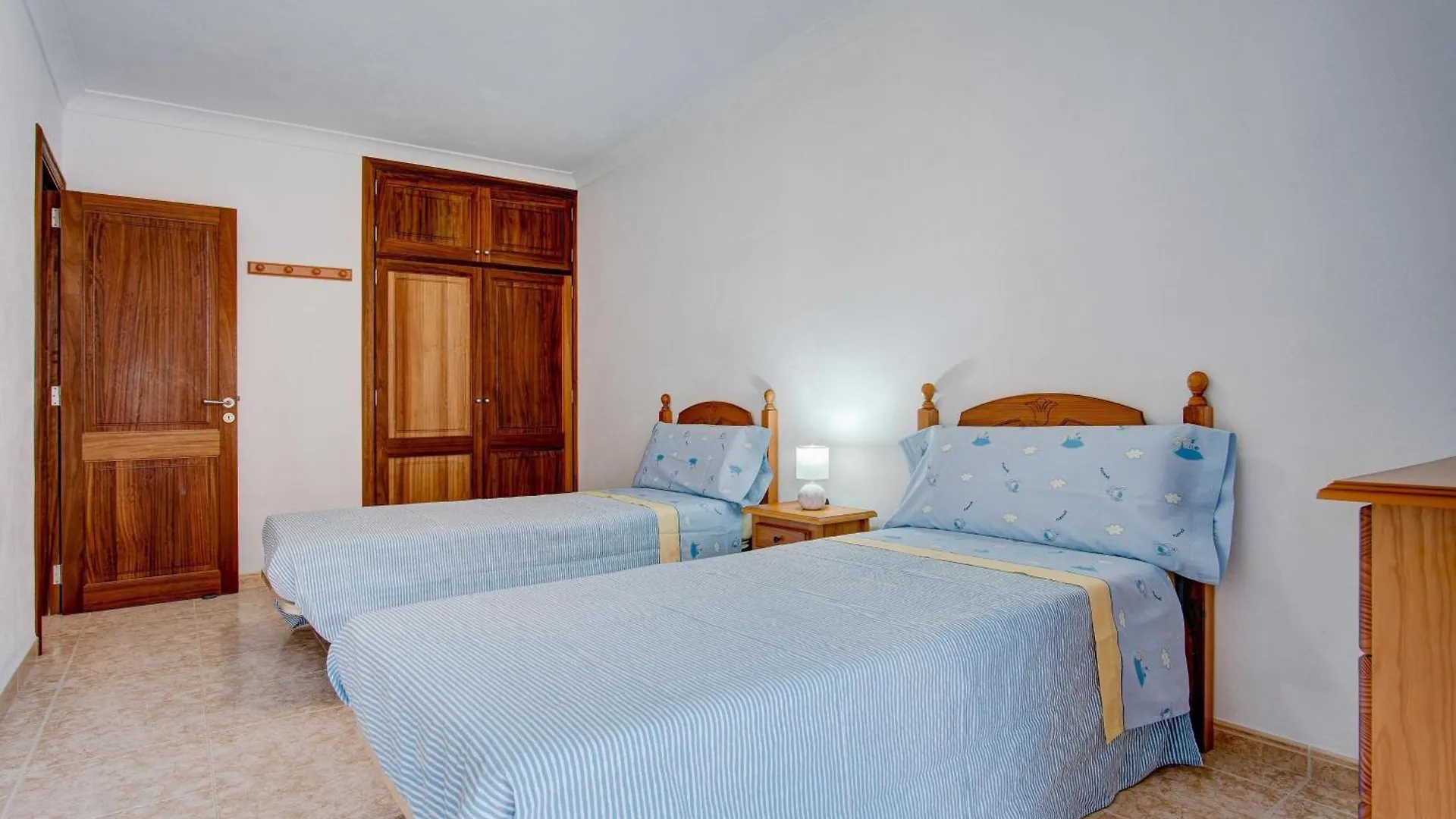 Apartament Marina Uno Colonia de Sant Jordi 0*,  Hiszpania